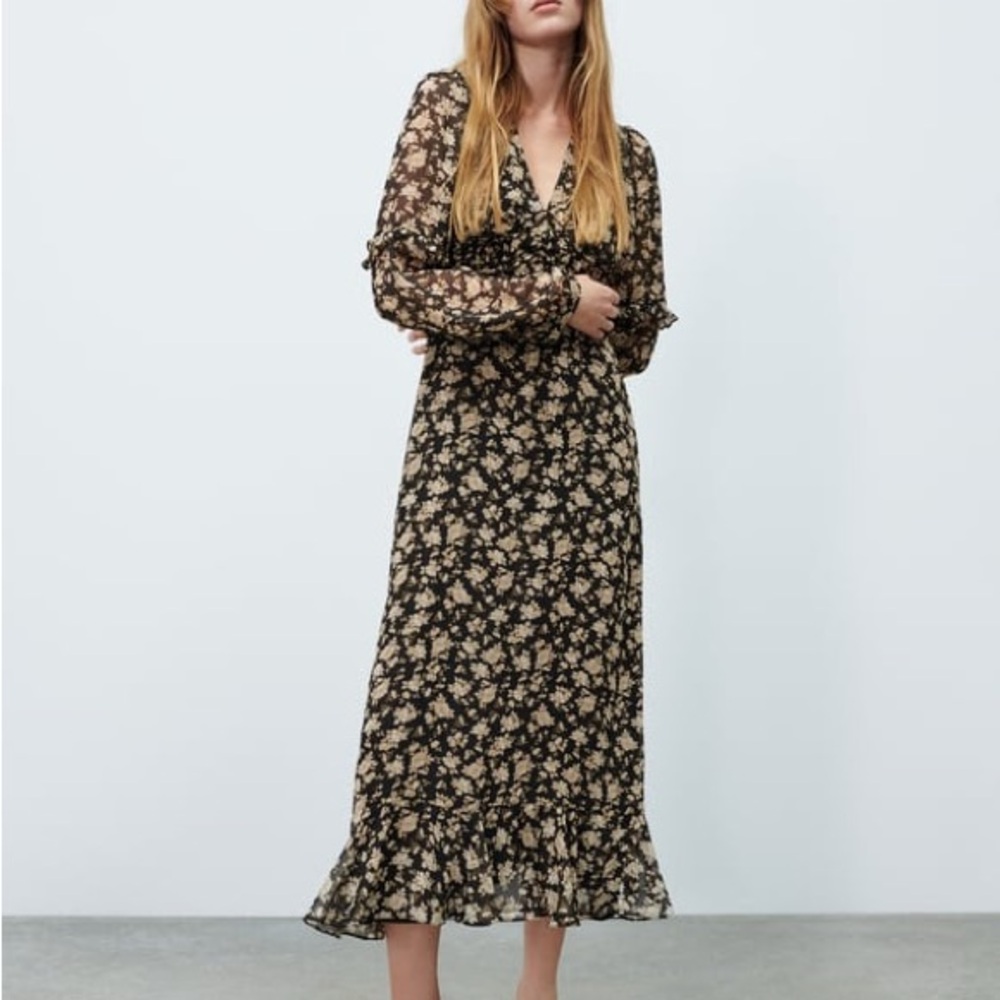 Zara Black Floral Long Sleeve Maxi Dress